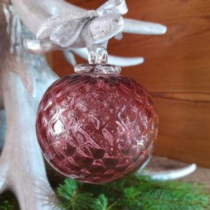 boule de noel en verre diamant fushia